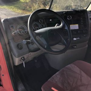 2012 FREIGHTLINER Cascadia Highway Tractor - Image 5
